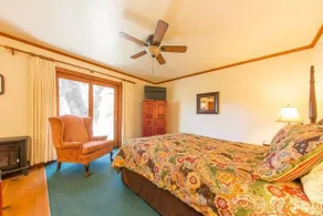 Oak Hill Inn - Image 4