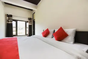 OYO 67358 Hot Spring Hotel And Restaurant - Image 3