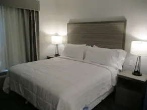 Best Western Plus Wills Point - Image 5