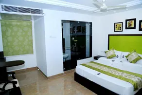 New Hotel Executive Inn - Image 2