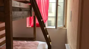 Becky Old Town Apartment - Image 3