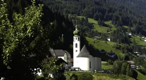 Garni Stefanie - Image 4