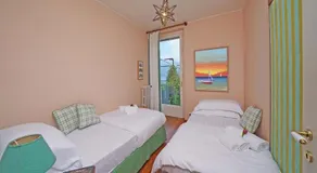 Villa Cappelletta Entire Villa Directly Lake Front With Private Dock 2 - Image 2