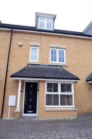 Oxley Comfy House - Image 1