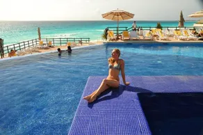 Grand Oasis Sens - Image 2