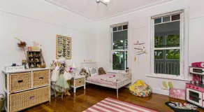 A Perfect Stay - Charlottes Web - Image 5
