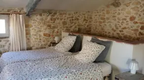 Chambre d'Hote H Petit - Image 3