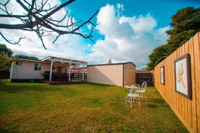 Ella Beach House - Image 5