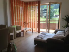 Haus Royal - Image 4