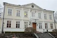 Viksberg Castle - Image 2