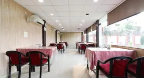 Hotel O Ghar Residency - Image 5