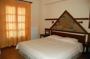 Melifilos Guesthouse - Image 5