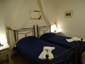 Romanza Rooms Hotel - Image 5