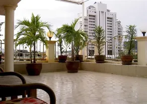 Dee Viking Hotel Patong - Image 2
