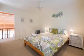 Belle Vue Beach House by Discover Stradbroke - Image 3