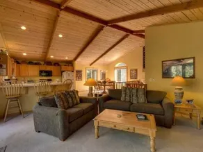 Kings Beach Home newly Furnishings and Hot Tub by RedAwning - Image 4