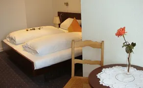 Hotel Posthotel Riehemann Restaurant - Image 4