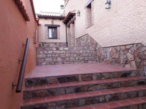 Los Montes - Image 2