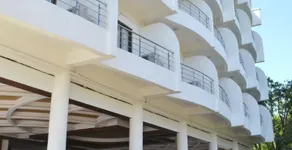 PLUZ RESORT - Image 3
