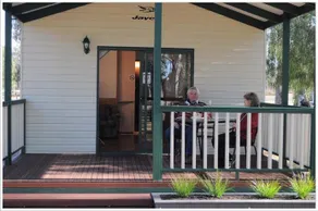 Apex RiverBeach Holiday Park - Image 2