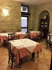 Hotel Ristorante Il Cavaliere - Image 3