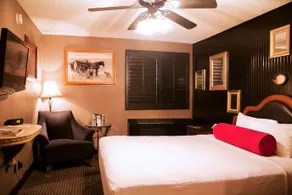 Artisan Hotel Boutique - Image 5
