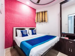 OYO Rooms Andheri Station 2 - Image 2