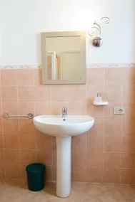 Poggio del Sole Guest House - Image 5