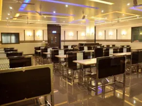 Hotel Anand - Image 2