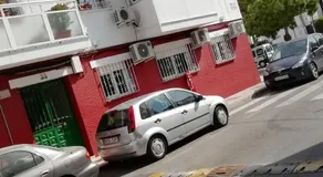 Calle Rio Trueba 11 Bajo D - Image 2