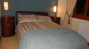 GLAMIS HOUSE - Image 4