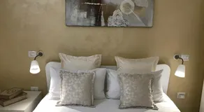 Suite House - Image 4