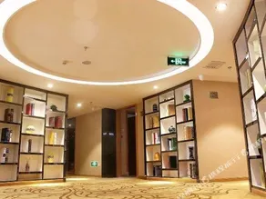 Starway Hotel Shenzhen Luohu Diwang Building Branch - Image 4