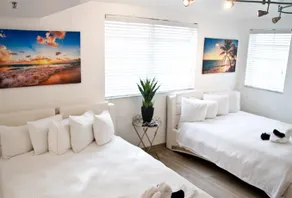 865 Collins Ave By Global Vacations Hotel - Image 2
