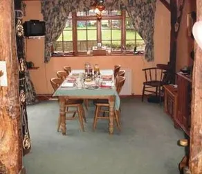 Whistlecraft Lodge - Image 2