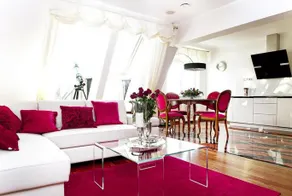 Lake View Villa - Luxury Apartment - Image 5