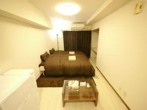 Menahouse - Image 3