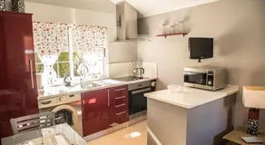 Apartamento Amieiro - Image 2