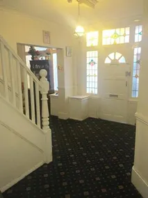 Elston Guest House - Image 3