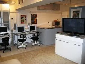 Roppongi Mayflower House - Image 3