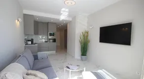 Ferienwohnung mit Terrasse und beheiztem Pool - Image 4