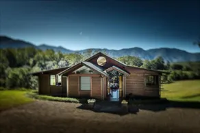 Promised Land Retreat - Image 2