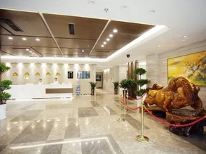 Yuntai Hotel Laoshan Exhibition Center - Image 2