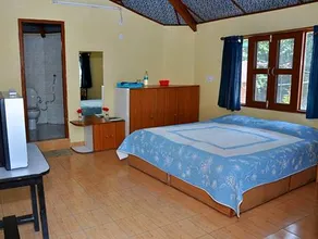 Cop Resort - Image 5
