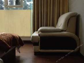 XIAOPING HOTEL - Image 3