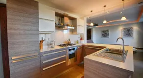 Anthony's Maisonette - Image 4