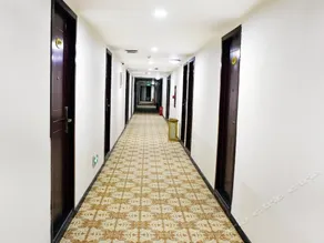 Red Yang Style Hotel - Image 3