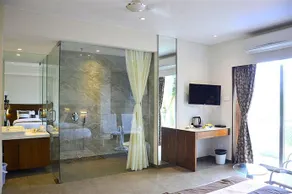 Hotel Celestiial - Image 4