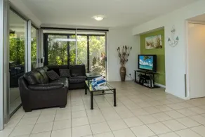 Oasis 25 Hamilton Island - Image 2