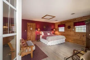 Fox Hill Bed & Breakfast Suites - Image 5